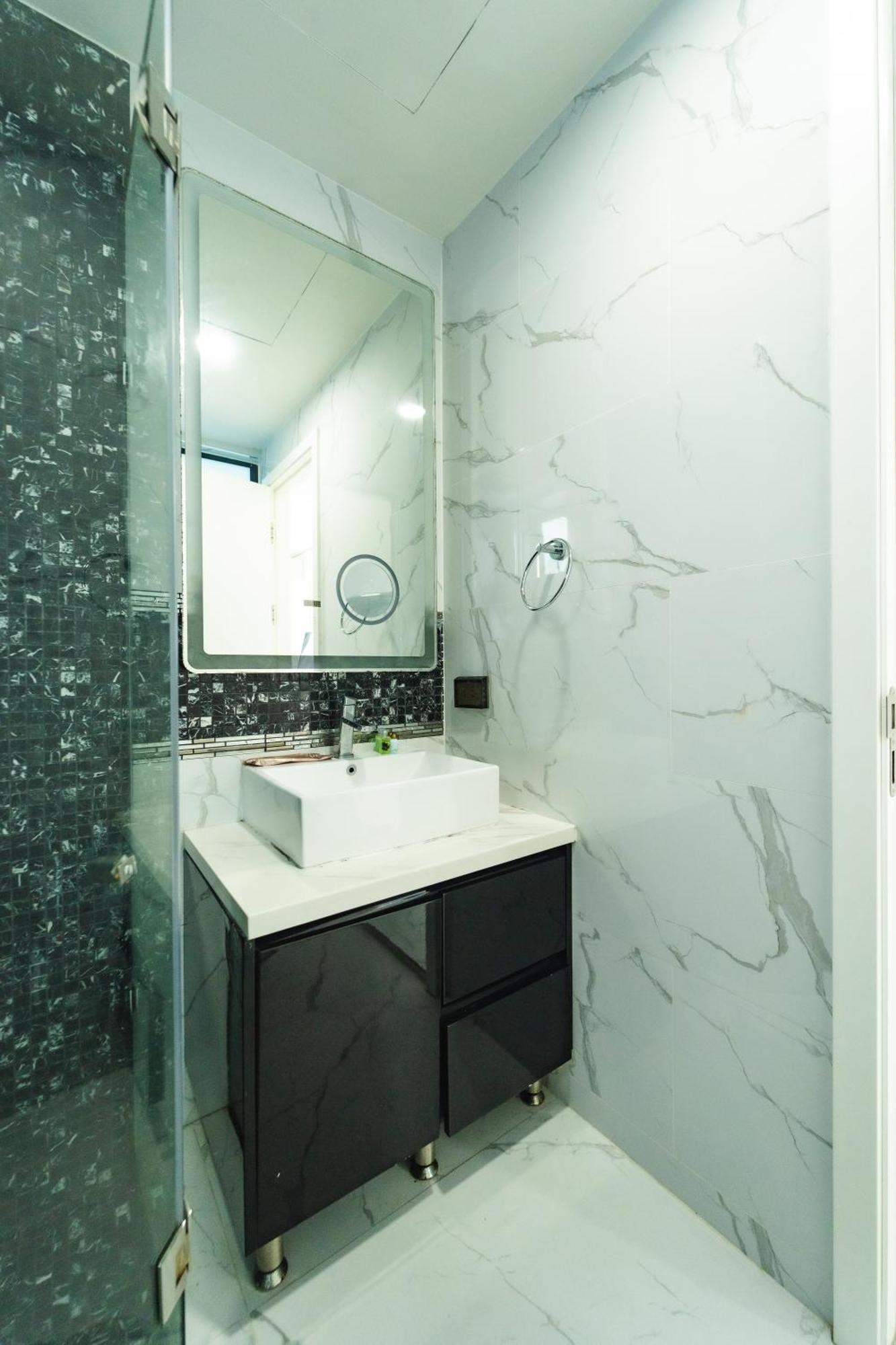 D9 Tagvilla Palm Spring In 8 Bedroom Villa *