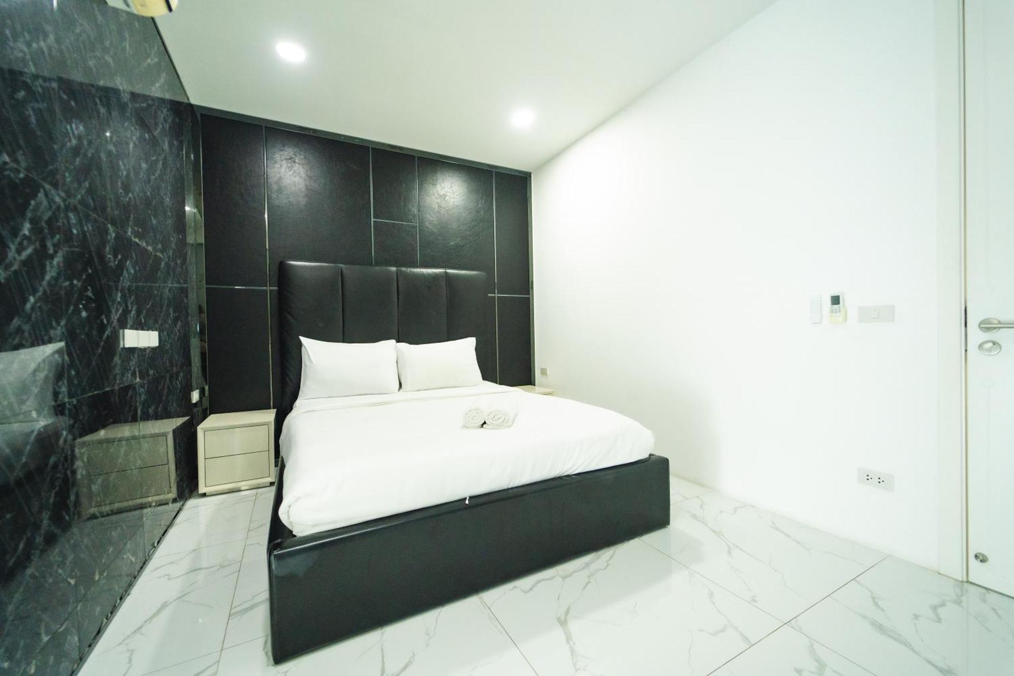 D9 Tagvilla Palm Spring In 8 Bedroom * Pattaya