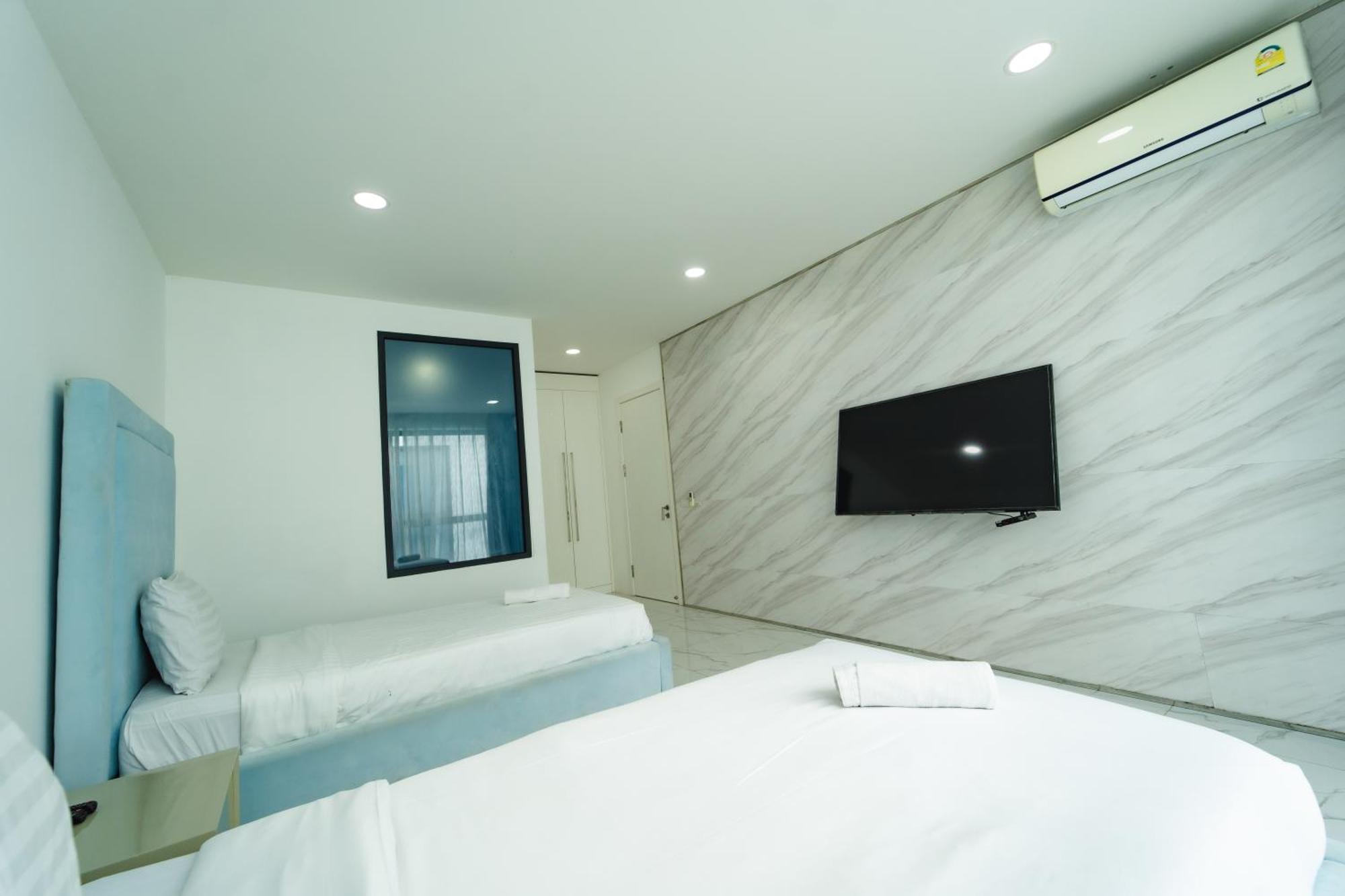 Villa D9 Tagvilla Palm Spring In 8 Bedroom Pattaya